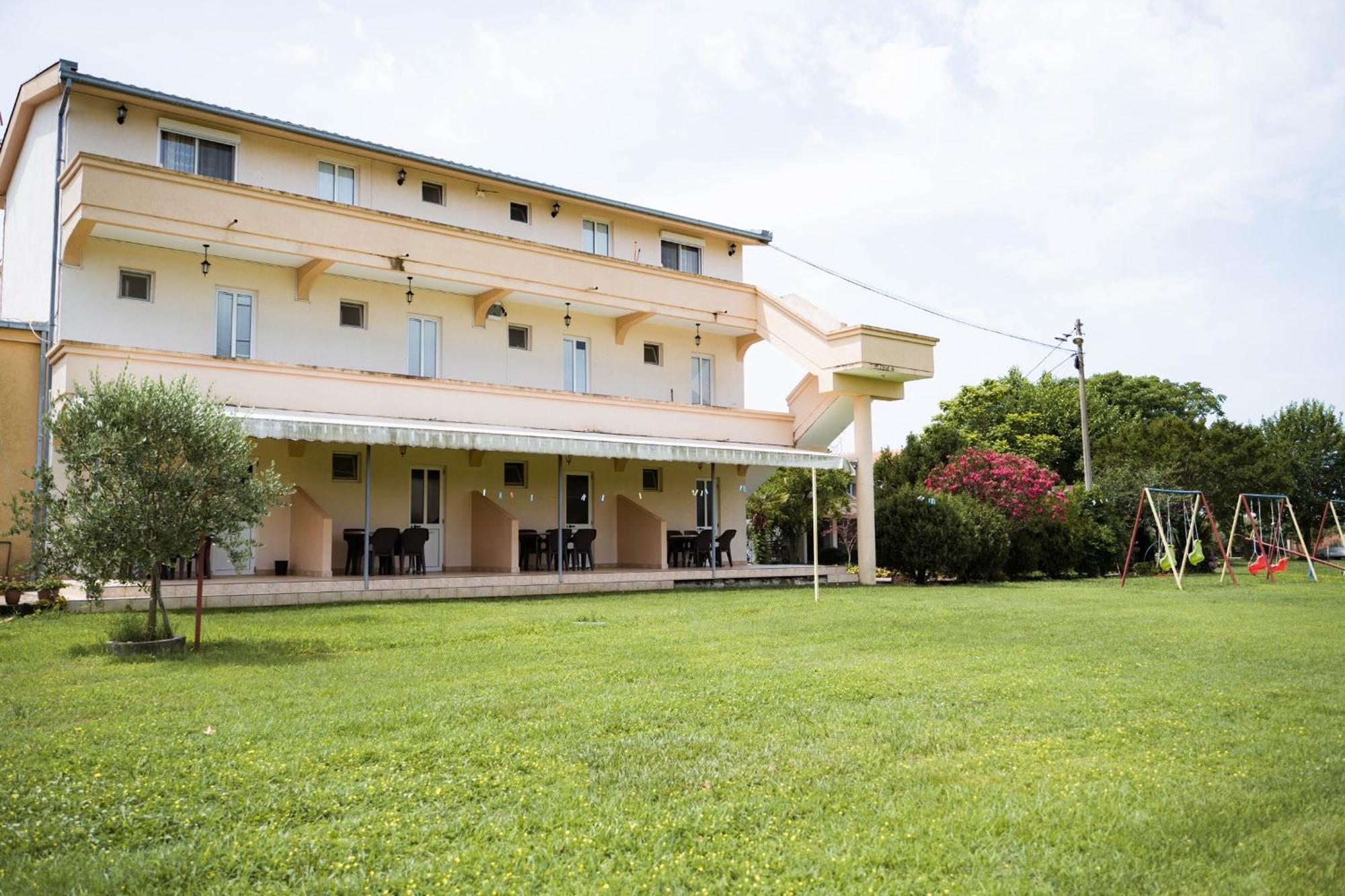 Apartments Rudaj Ülgün Dış mekan fotoğraf